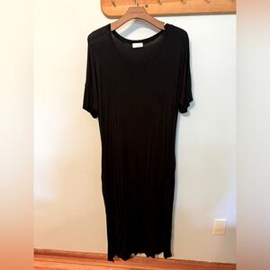 Pink lily t shirt dress